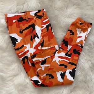 {American Bazi} Orange camo cargo pants